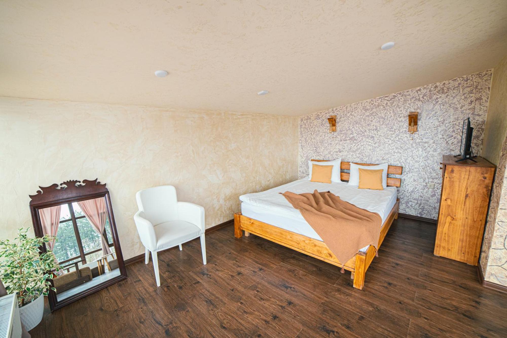 Ecolife Lodge Hotel & Restaurant สเตปานาวาน ภายนอก รูปภาพ